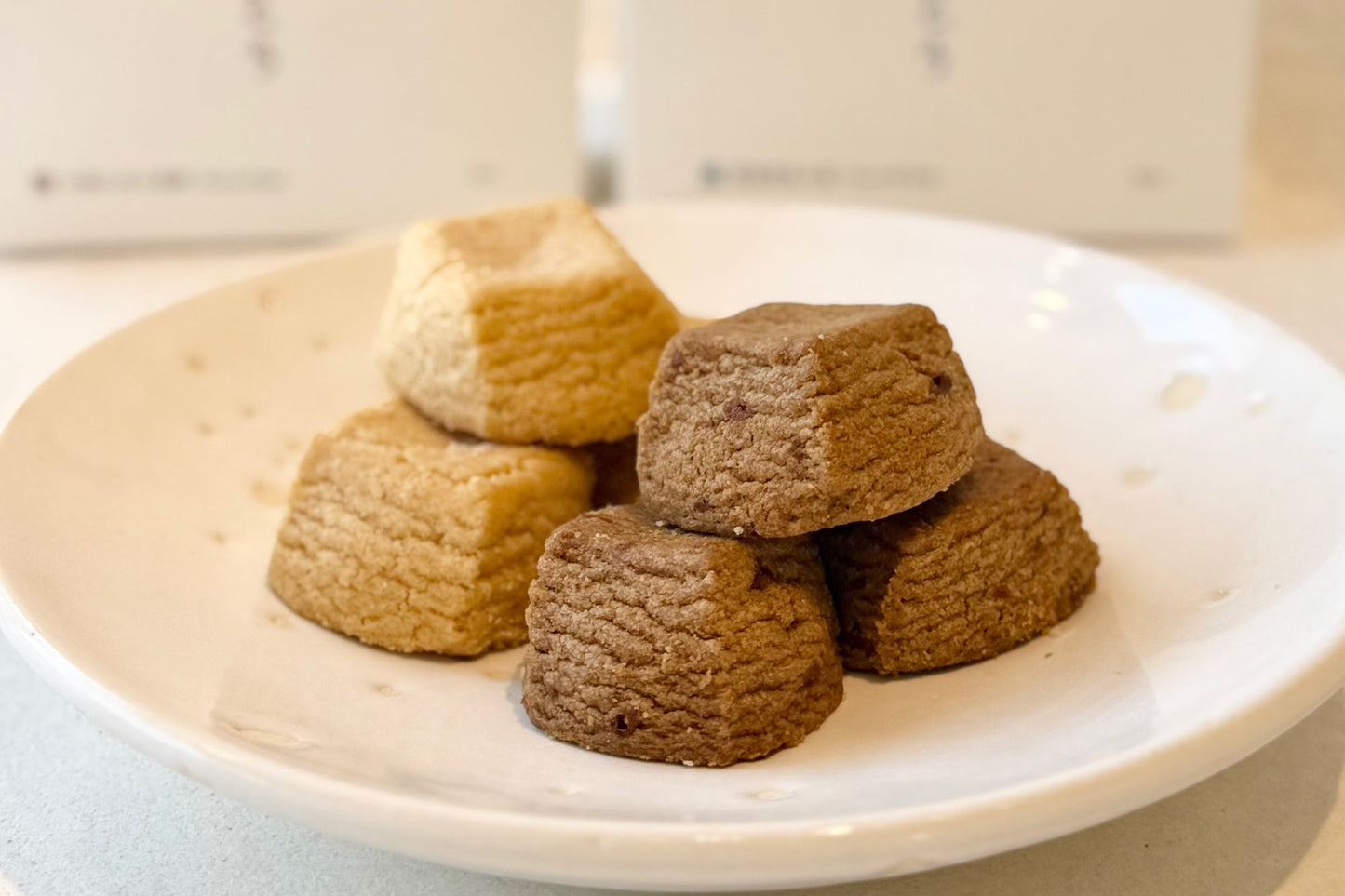 塩ちんすこう＆黒糖ちんすこうセット（各5箱、計10箱セット）